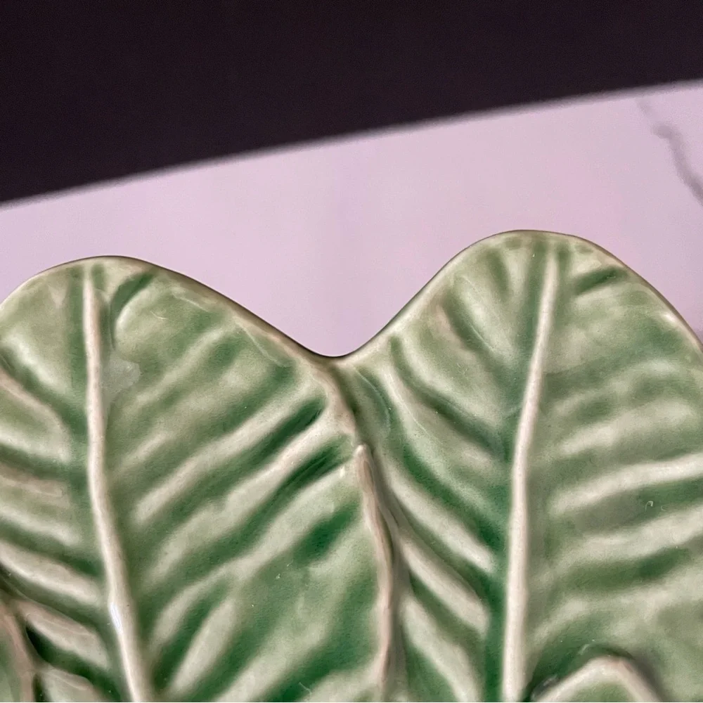SET of 2 Lemon Leaf 13